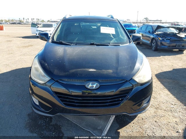 KM8JU3AG2FU090349 Hyundai TUCSON SE