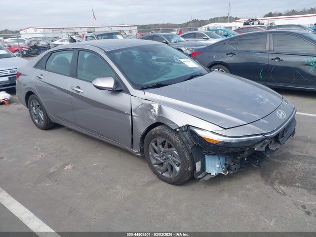 2024 HYUNDAI ELANTRA KMHLM4DG9RU675248