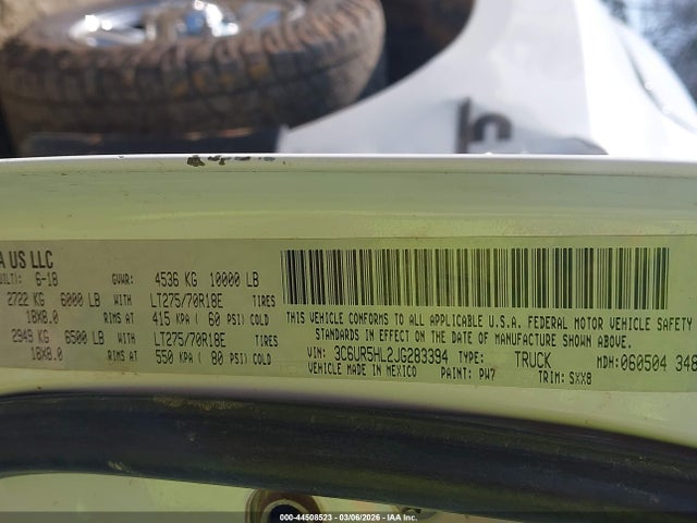 44508523 :رقم المزاد ، 3C6UR5HL2JG283394 vin ، 2018 Ram 2500 Tradesman  4x4 8' Box مزاد بيع