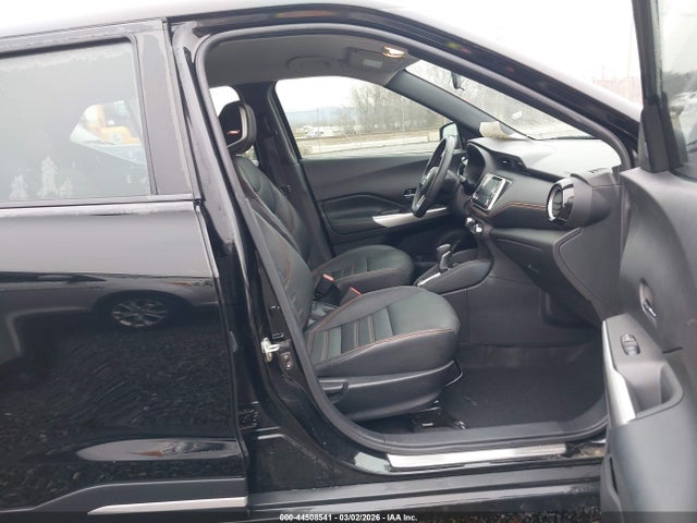 3N1CP5CU0KL500480 Nissan KICKS SR