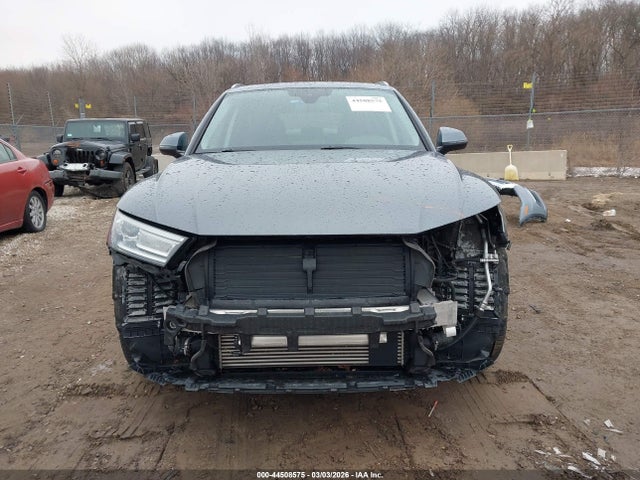 Auction sale of the 2018 Audi Q5 2.0t Premium, vin: WA1ANAFY2J2232589, lot number: 44508575