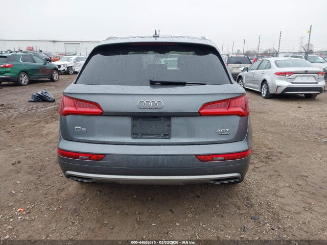 Auction sale of the 2018 Audi Q5 2.0t Premium, vin: WA1ANAFY2J2232589, lot number: 44508575