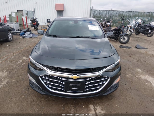 1G1ZD5ST8LF052048 Chevrolet Malibu Fwd Lt