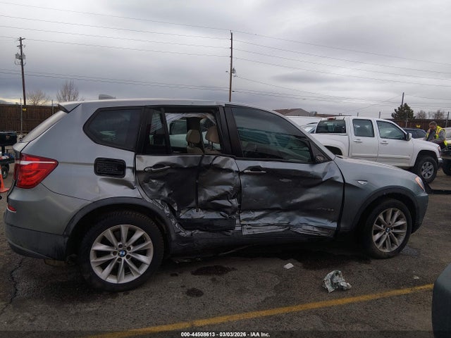 44508613 :رقم المزاد ، 5UXWX9C51D0D07640 vin ، 2013 Bmw X3 Xdrive28i مزاد بيع