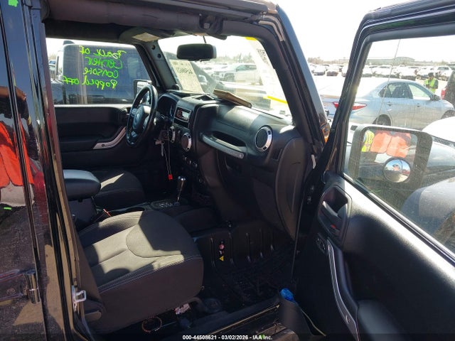 2013 Jeep Wrangler Unlimited Sahara მანქანა იყიდება აუქციონზე, vin: 1C4BJWEG9DL676286, აუქციონის ნომერი: 44508621