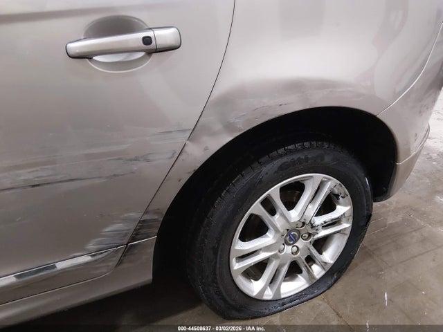 YV4612RM9G2866977 Volvo Xc60 T5 Platinum