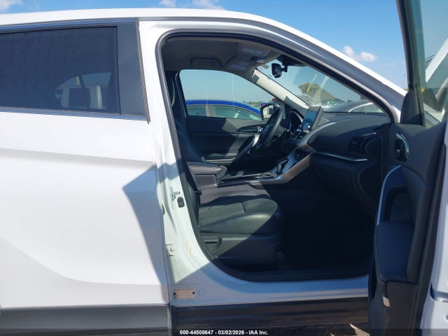 2025 MITSUBISHI ECLIPSE CROSS JA4ATWAAXSZ045641 Photo 4
