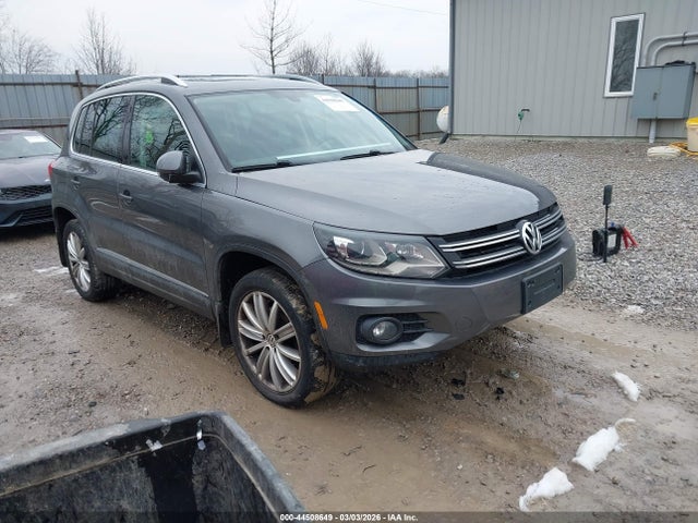 2016 VOLKSWAGEN TIGUAN WVGBV7AX2GW526714