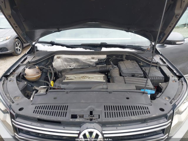2016 VOLKSWAGEN TIGUAN WVGBV7AX2GW526714 Photo 9