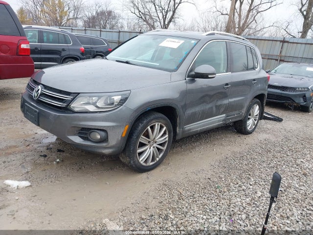 2016 VOLKSWAGEN TIGUAN WVGBV7AX2GW526714 Photo 1