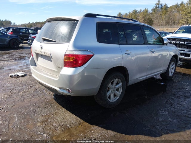 2010 TOYOTA HIGHLANDER 5TDJK3EHXAS034668 Photo 3