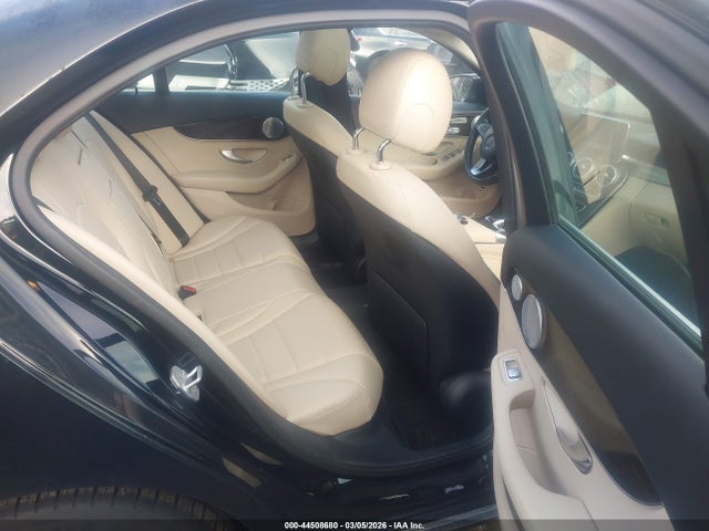 Продажа на аукционе авто 2016 Mercedes-benz C 300 4matic, vin: 55SWF4KB4GU157684, номер лота: 44508680