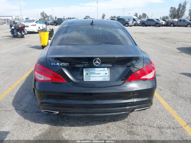 2018 Mercedes-benz Cla 250 მანქანა იყიდება აუქციონზე, vin: WDDSJ4EB1JN657018, აუქციონის ნომერი: 44508681