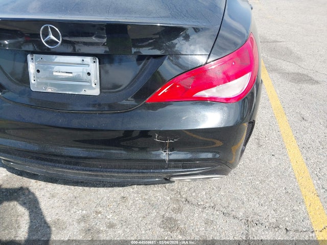 2018 Mercedes-benz Cla 250 მანქანა იყიდება აუქციონზე, vin: WDDSJ4EB1JN657018, აუქციონის ნომერი: 44508681