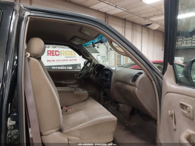 44508688 :رقم المزاد ، 5TBBN44171S165507 vin ، 2001 Toyota Tundra Sr5 مزاد بيع
