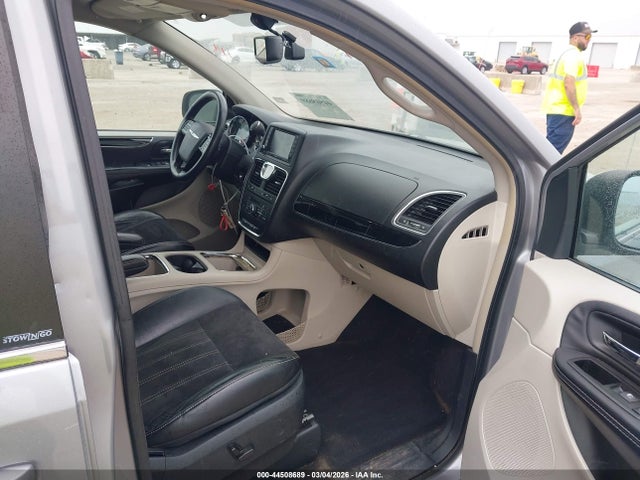 2014 CHRYSLER TOWN & COUNTRY 2C4RC1CG2ER329342 Photo 4