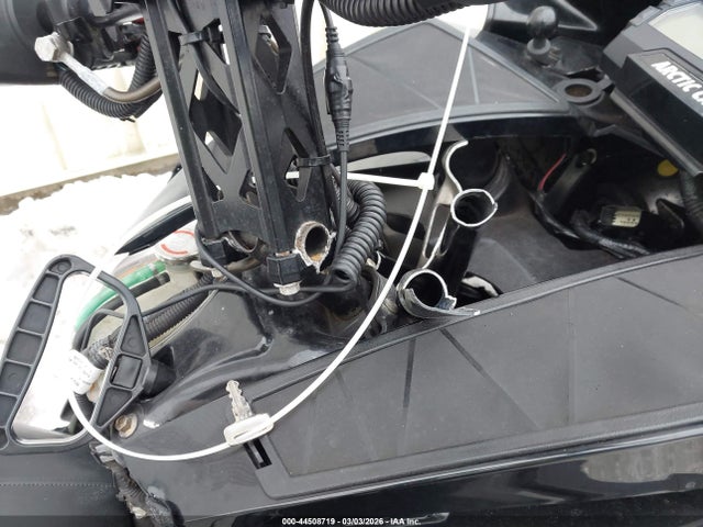4UF14SNW9ET122663 Arctic Cat Zr6000