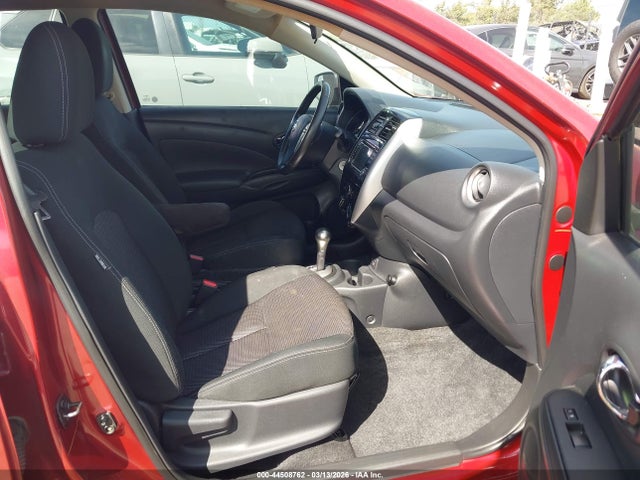 3N1CN7AP8HL908345 Nissan Versa 1.6 Sv