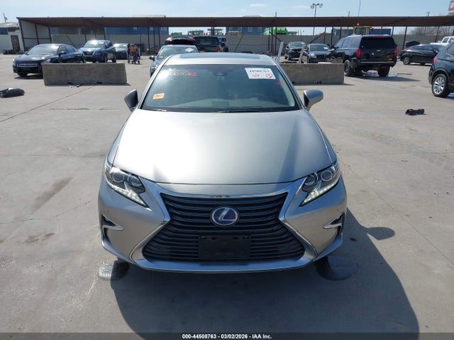 2017 Lexus Es 300h მანქანა იყიდება აუქციონზე, vin: JTHBW1GG4H2137909, აუქციონის ნომერი: 44508763