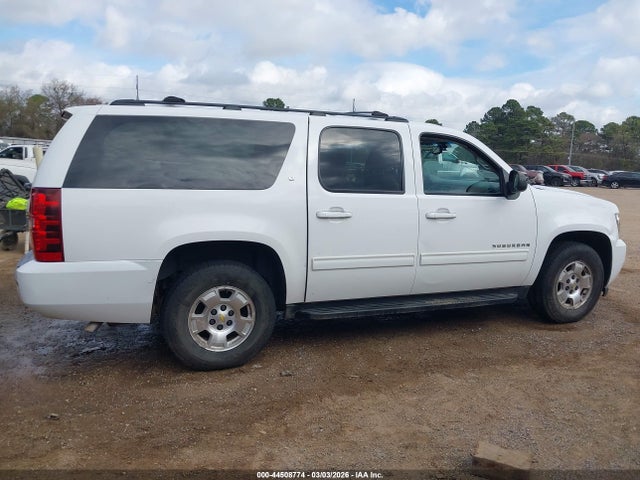 Продаж на аукціоні авто 2014 Chevrolet Suburban 1500 Lt, vin: 1GNSCJE05ER107473, номер лоту: 44508774