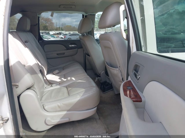 Продаж на аукціоні авто 2014 Chevrolet Suburban 1500 Lt, vin: 1GNSCJE05ER107473, номер лоту: 44508774