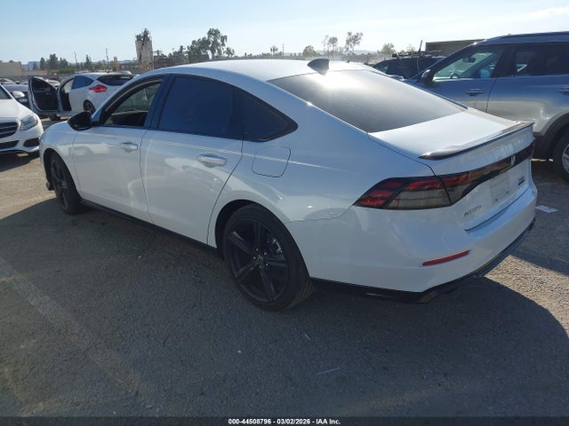 Продажа на аукционе авто 2024 Honda Accord Hybrid Sport-l, vin: 1HGCY2F75RA070110, номер лота: 44508796