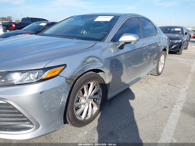 4T1R11AK7PU790986 Toyota CAMRY LE