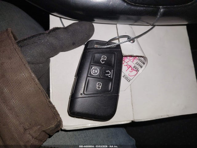 2018 VOLKSWAGEN TIGUAN 3VV2B7AX1JM002704 Photo 10