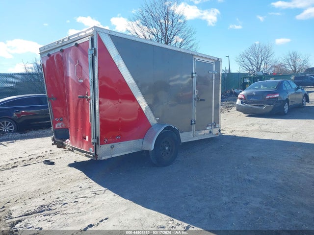 5NHUEH213HN091283 Cargo E Series