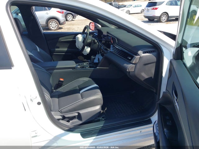 Toyota CAMRY SE 2025 4T1DAACK4SU195450 Image 5