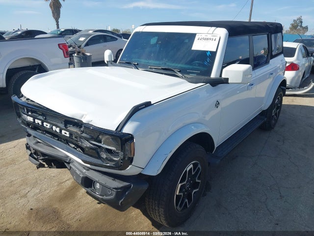 Ford Bronco Outer Banks 2022 1FMDE5BH3NLB89361 Image 2