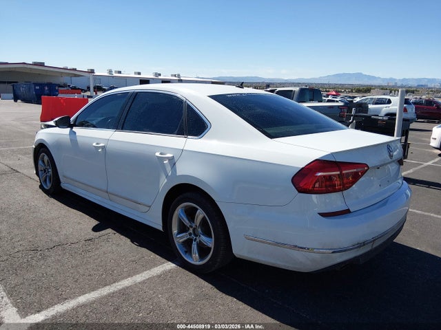 2016 Volkswagen Passat 1.8t R-line მანქანა იყიდება აუქციონზე, vin: 1VWAS7A36GC056451, აუქციონის ნომერი: 44508919