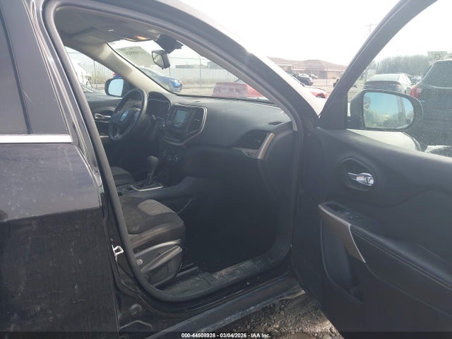 2018 Jeep Cherokee Latitude Fwd მანქანა იყიდება აუქციონზე, vin: 1C4PJLCXXJD513224, აუქციონის ნომერი: 44508928