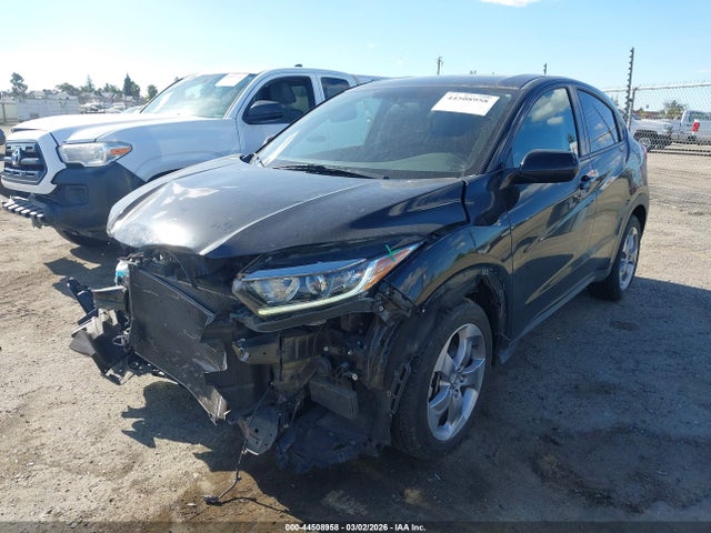 3CZRU5H33NM708863 Honda Hr-v 2wd Lx
