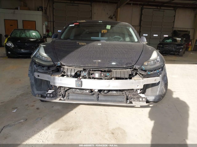 Продаж на аукціоні авто 2018 Tesla Model 3 Long Range/mid Range, vin: 5YJ3E1EA2JF006035, номер лоту: 44508975