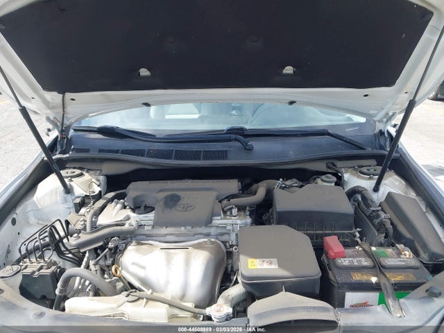 4T1BF1FKXHU410908 Toyota CAMRY LE
