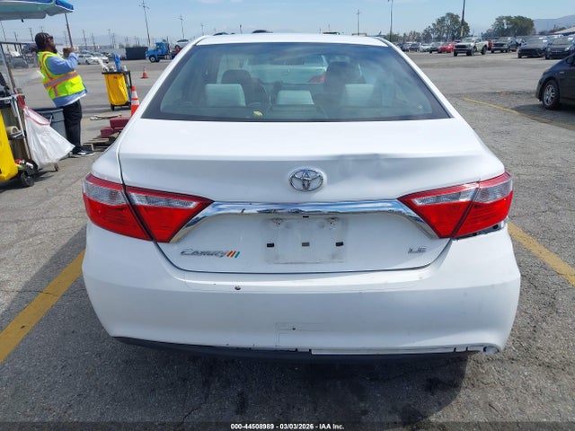4T1BF1FKXHU410908 Toyota CAMRY LE