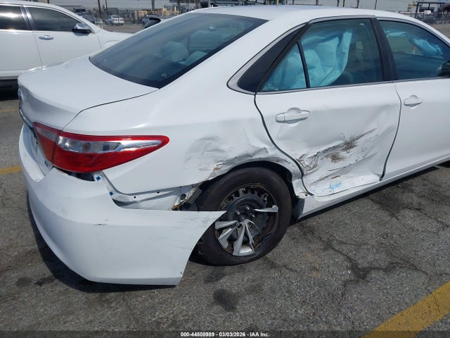4T1BF1FKXHU410908 Toyota CAMRY LE