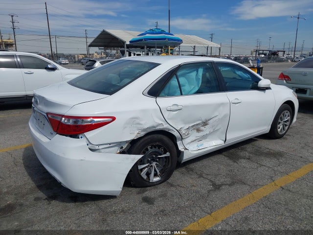 4T1BF1FKXHU410908 Toyota CAMRY LE