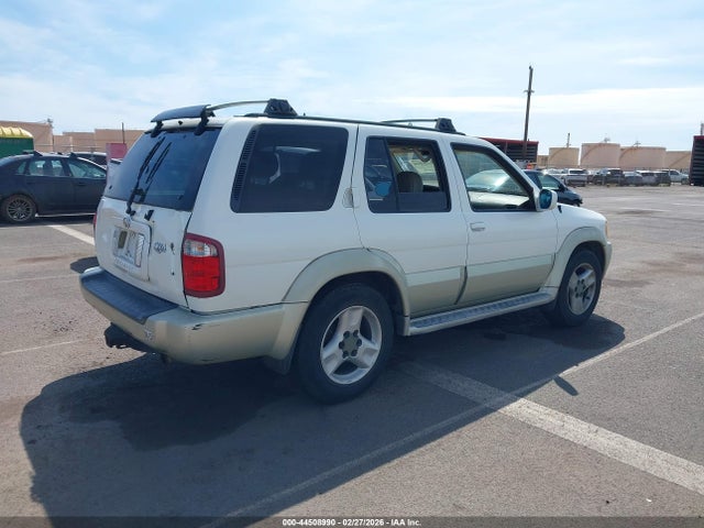 2001 INFINITI QX4 JNRDR07X01W101032 Photo 3