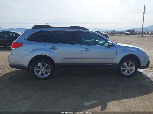 44509022 :رقم المزاد ، 4S4BRBKC0D3245950 vin ، 2013 Subaru Outback 2.5i Limited مزاد بيع
