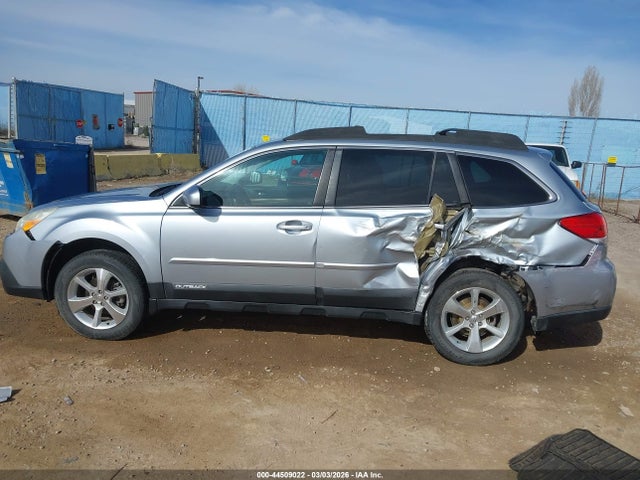 44509022 :رقم المزاد ، 4S4BRBKC0D3245950 vin ، 2013 Subaru Outback 2.5i Limited مزاد بيع