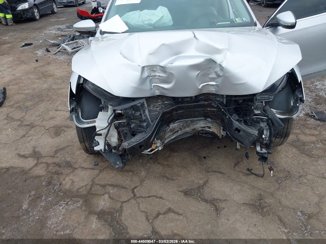 1VWBT7A36GC068682 Volkswagen Passat 1.8t Se