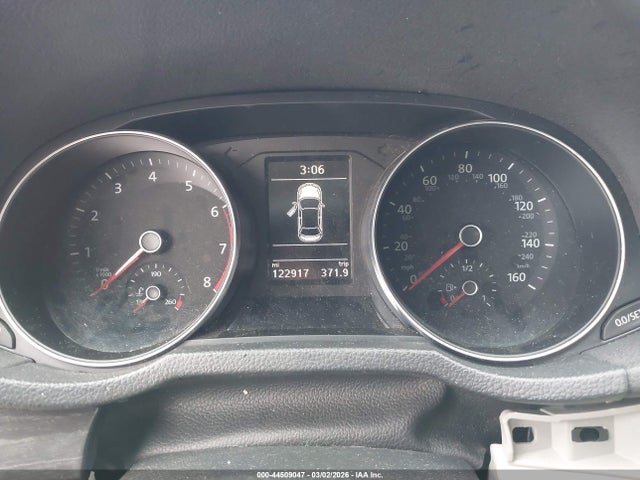 1VWBT7A36GC068682 Volkswagen Passat 1.8t Se