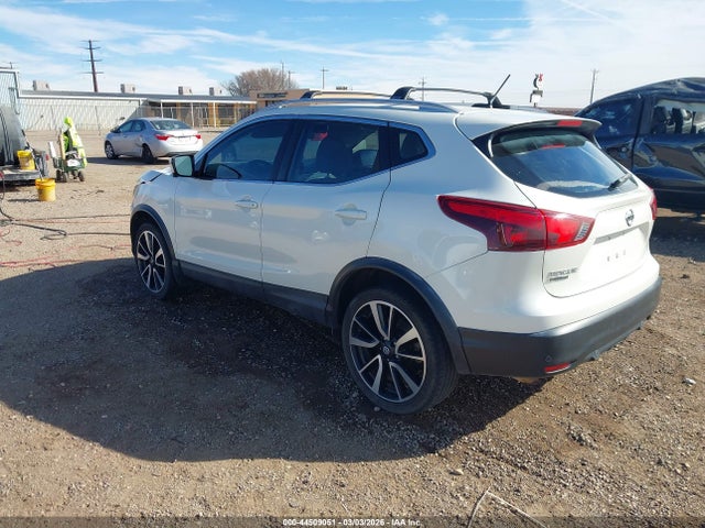Aukcja sprzedaży 2018 Nissan Rogue Sport Sl, vin: JN1BJ1CP8JW152498, numer aukcji: 44509051