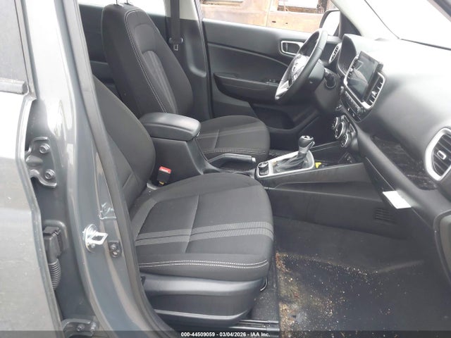 44509059 :رقم المزاد ، KMHRC8A35SU393572 vin ، 2025 Hyundai Venue Sel مزاد بيع