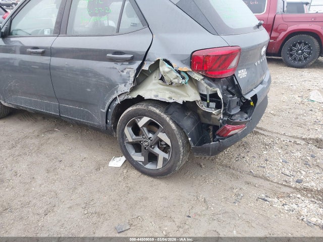 44509059 :رقم المزاد ، KMHRC8A35SU393572 vin ، 2025 Hyundai Venue Sel مزاد بيع