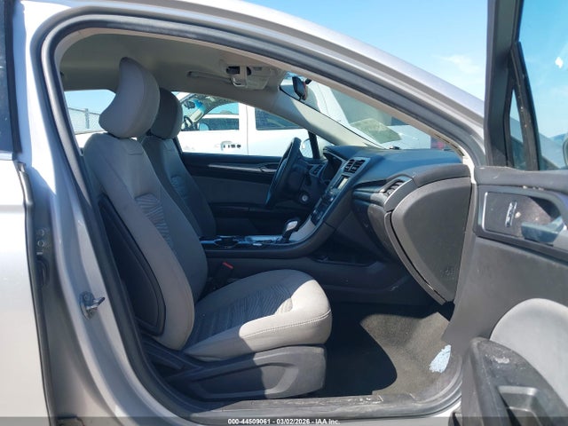 Aukcja sprzedaży 2016 Ford Fusion S, vin: 3FA6P0G79GR327652, numer aukcji: 44509061