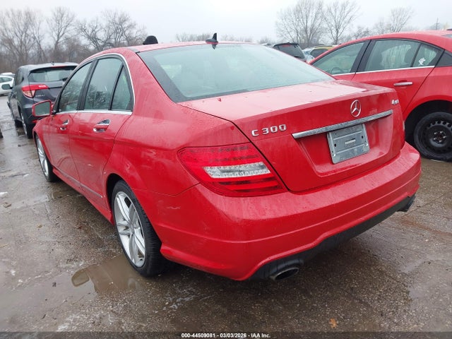 Продаж на аукціоні авто 2013 Mercedes-benz C 300 Sport 4matic, vin: WDDGF8ABXDR254284, номер лоту: 44509081