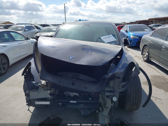 2023 Tesla Model Y Awd/long Range Dual Motor All-wheel Drive მანქანა იყიდება აუქციონზე, vin: 7SAYGAEE0PF895075, აუქციონის ნომერი: 44509090
